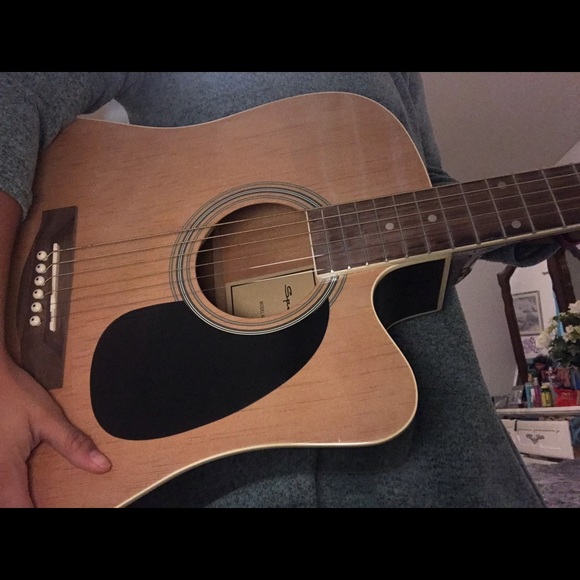 A Spectrum Gutiar - Picture 5 of 8